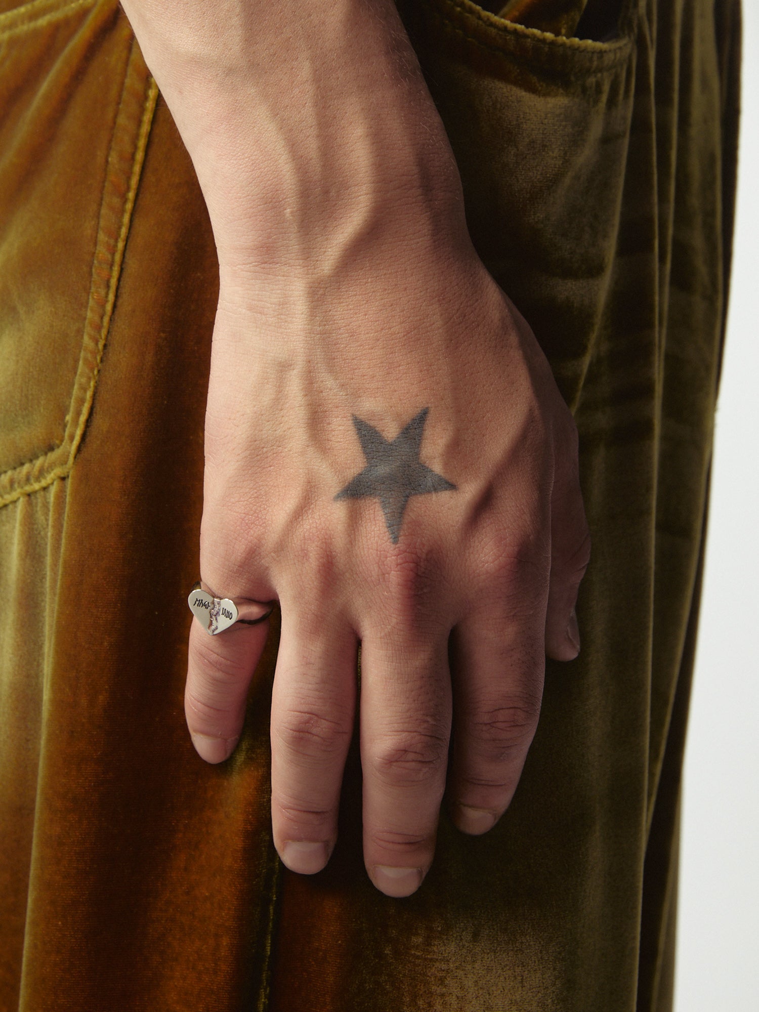 Micro Broken Welded Ring Silver