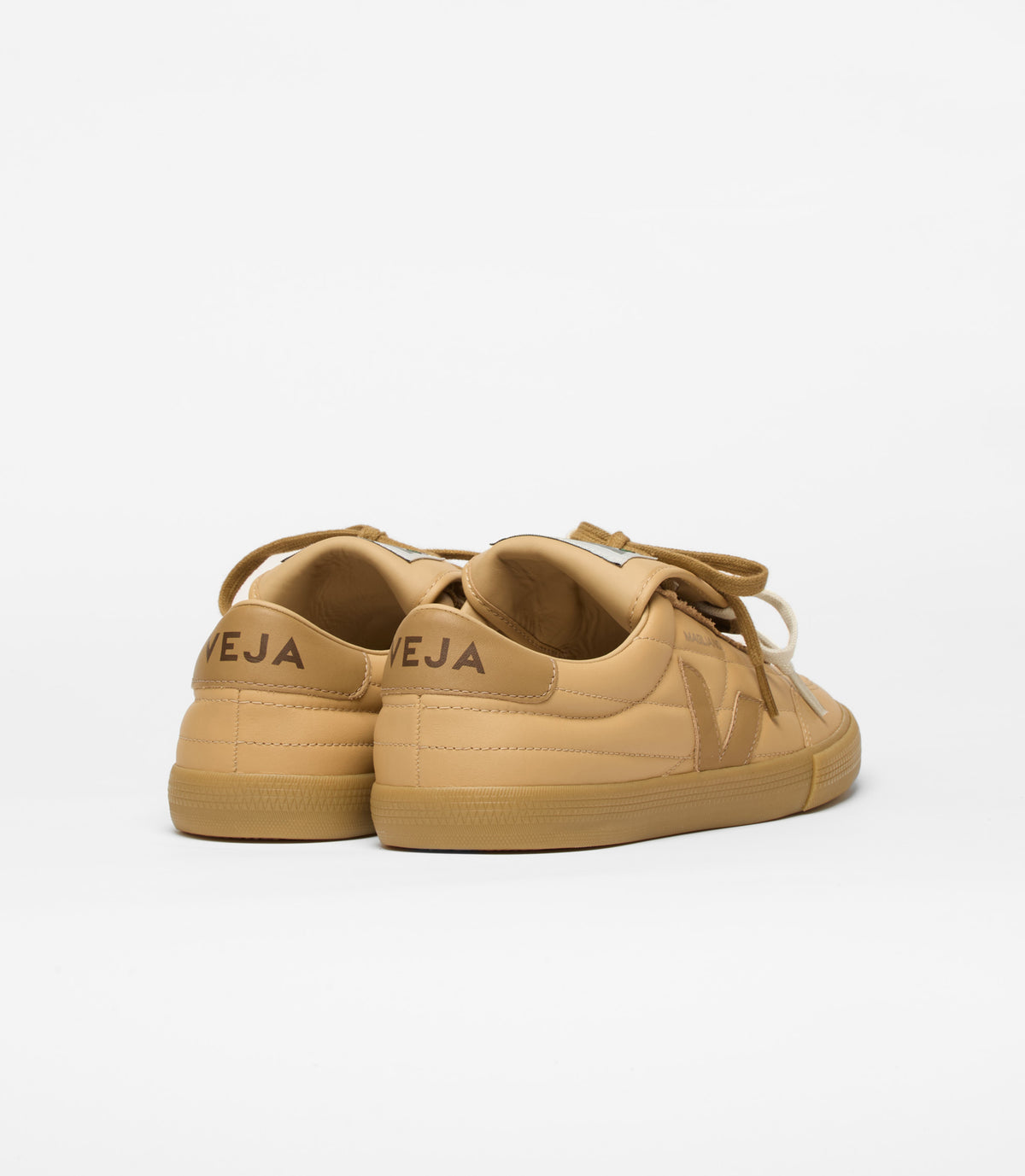 Magliano x Veja Panenka Taffy
