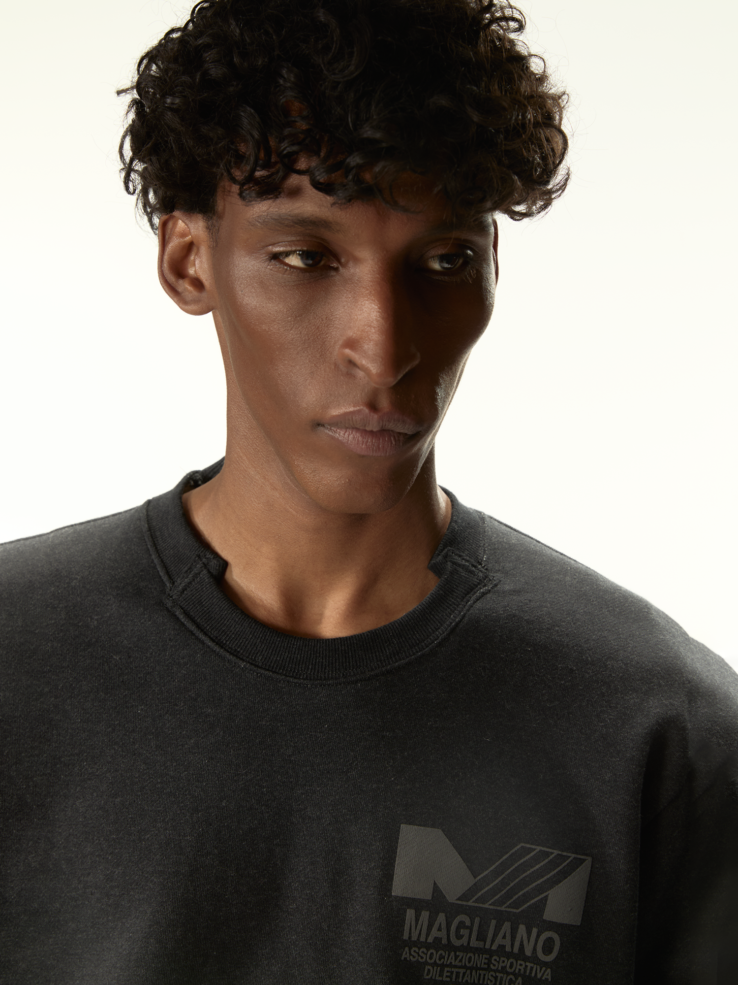 Polisportiva Crewneck Off Black - Magliano