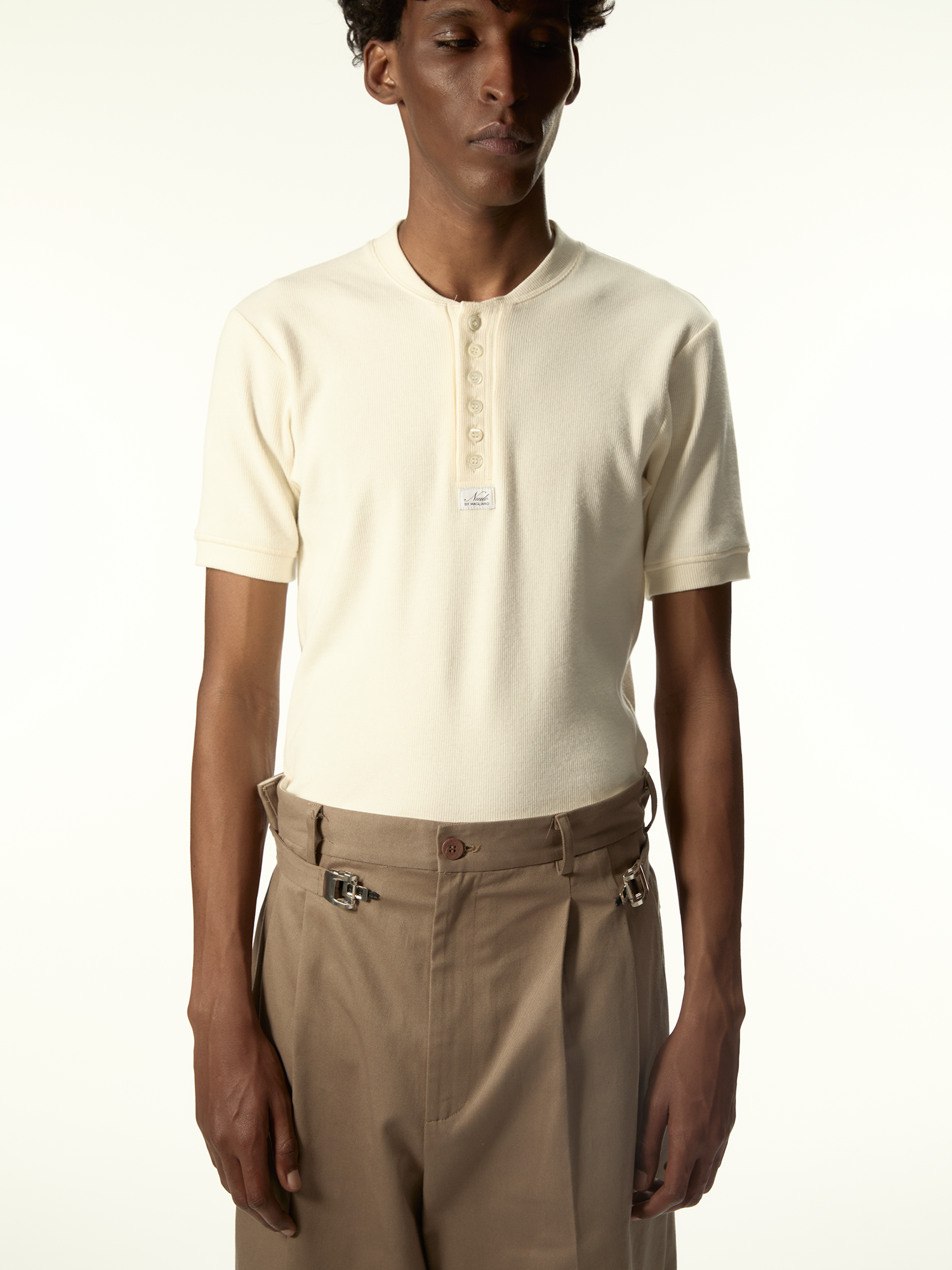Nudo Serafino Tee Dirty White - Magliano